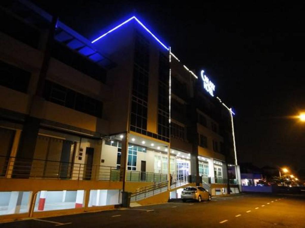 Galaxy Hotel Simpang Ampat  Esterno foto