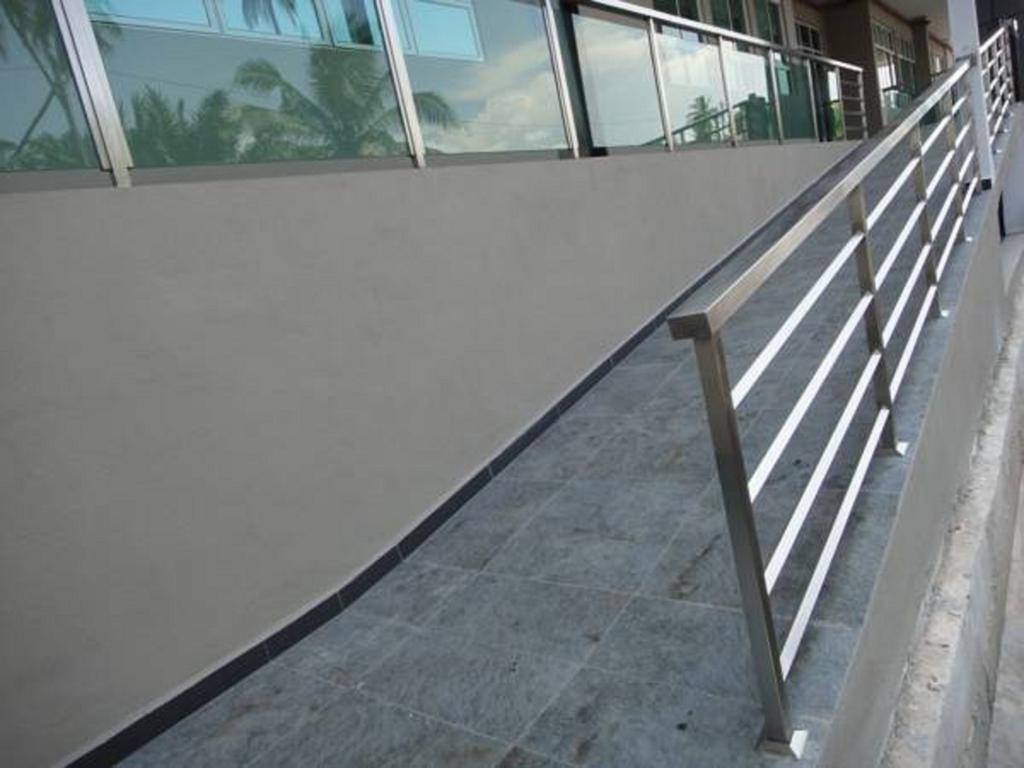 Galaxy Hotel Simpang Ampat  Esterno foto